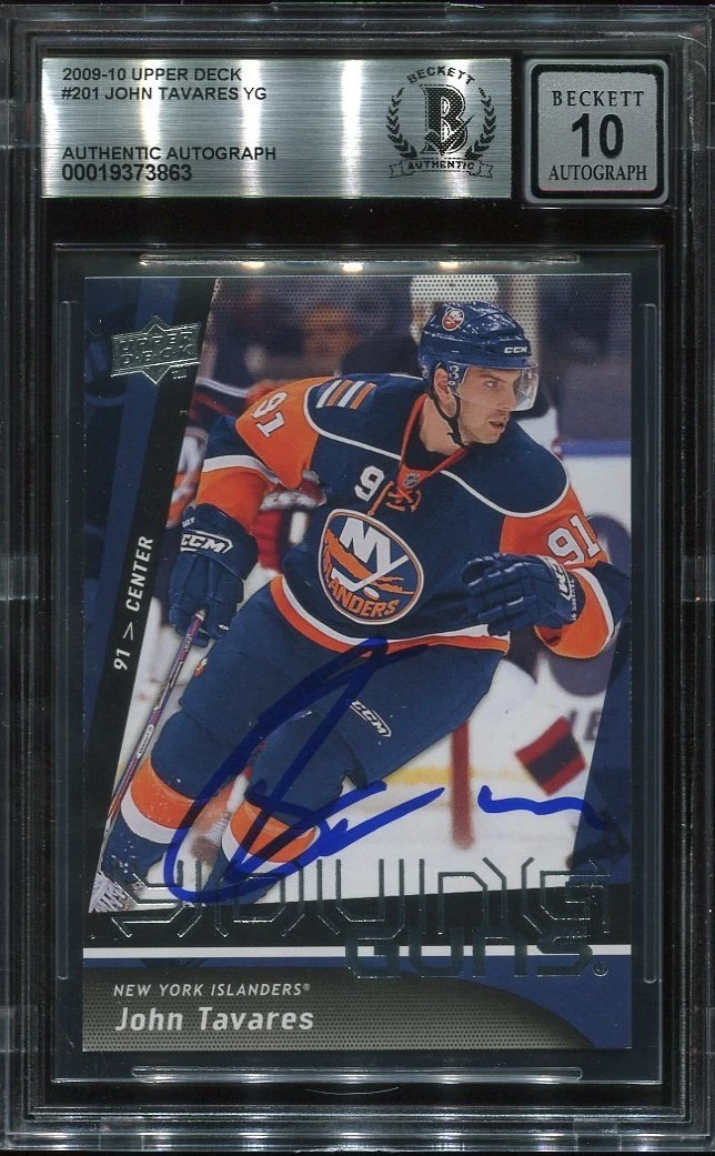 JOHN TAVARES signed auto 2009 UD YOUNG GUNS ROOKIE CARD RC YG BECKETT 10 BAS