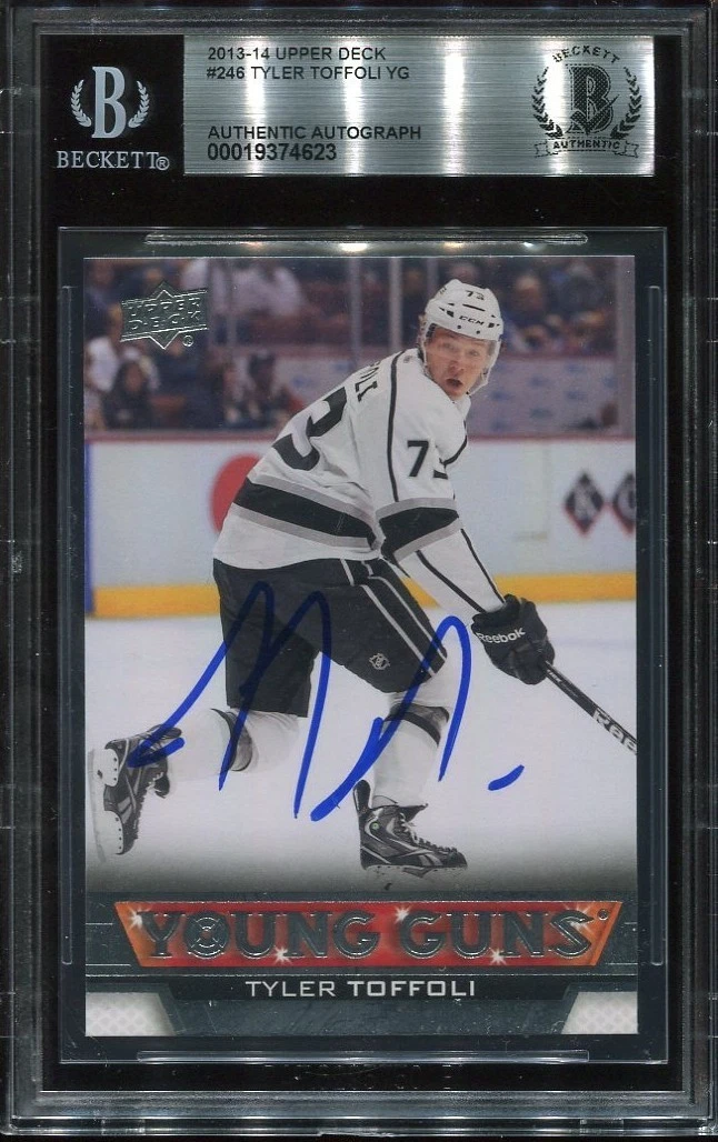 TYLER TOFFOLI signed auto 2013 UD YOUNG GUNS ROOKIE CARD RC YG BECKETT (BAS)
