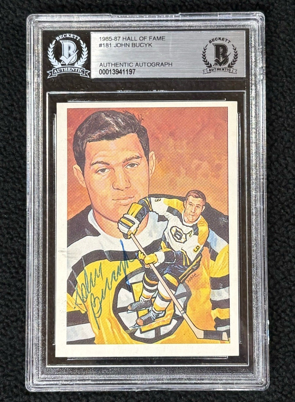 John Bucyk Signed Boston Bruins Hall Of Fame Card #181 Beckett Certified