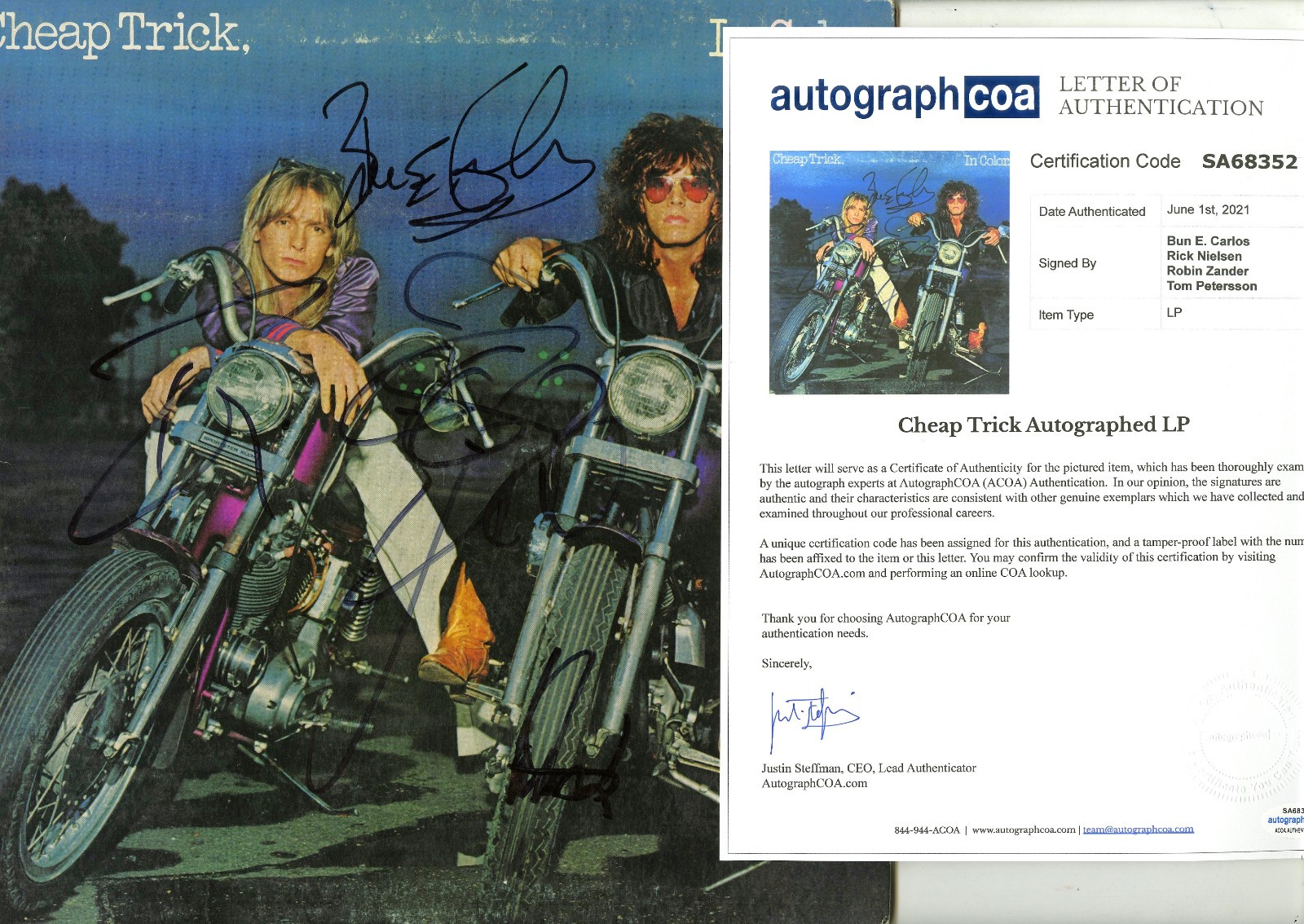 Cheap Trick In Color FULL OG BAND Signed Vinyl Record ACOA