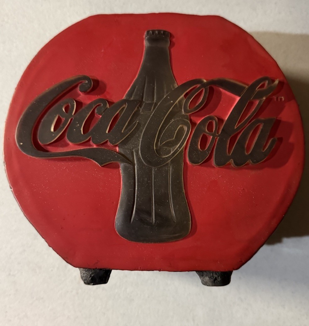 Rare Vintage  Coca Cola Advertising Garden Bar Display Solar Light