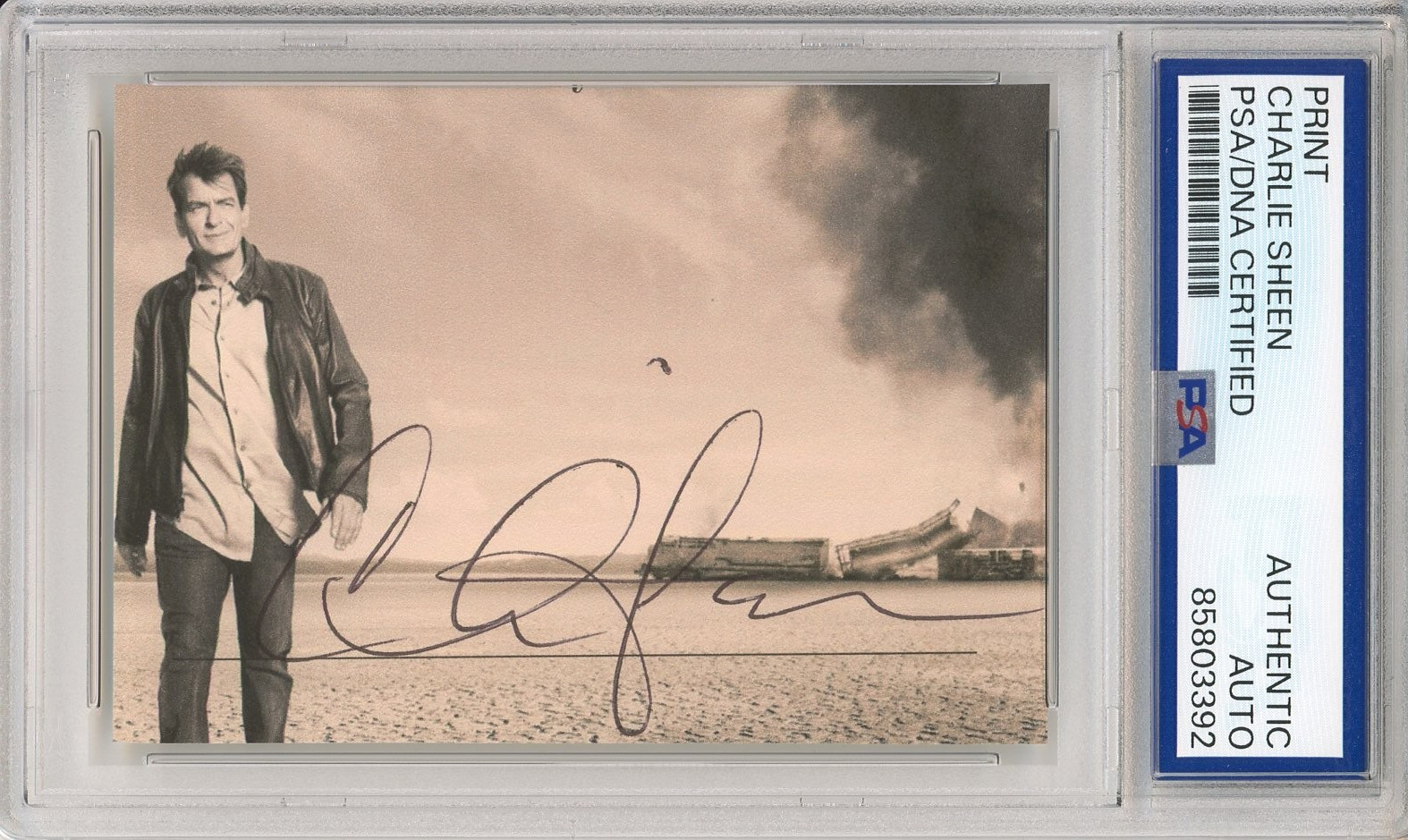 Charlie Sheen SIGNED Trainwreck Funny Photograph PSA DNA COA AUTOGRAPH Picture