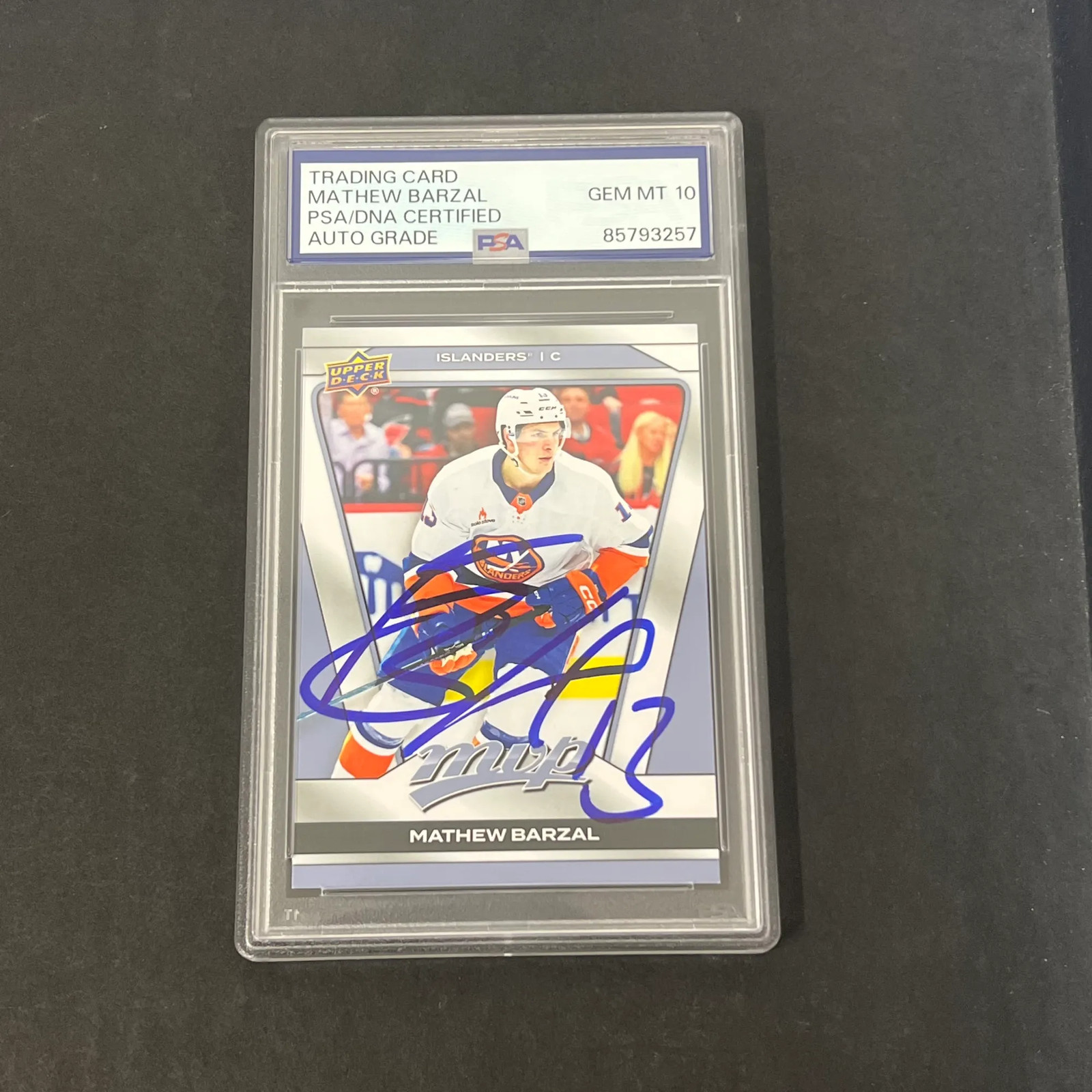 Mathew Barzal 2025 Upper Deck MVP Hockey#98 Signed Card PSA Auto 10 Autographed