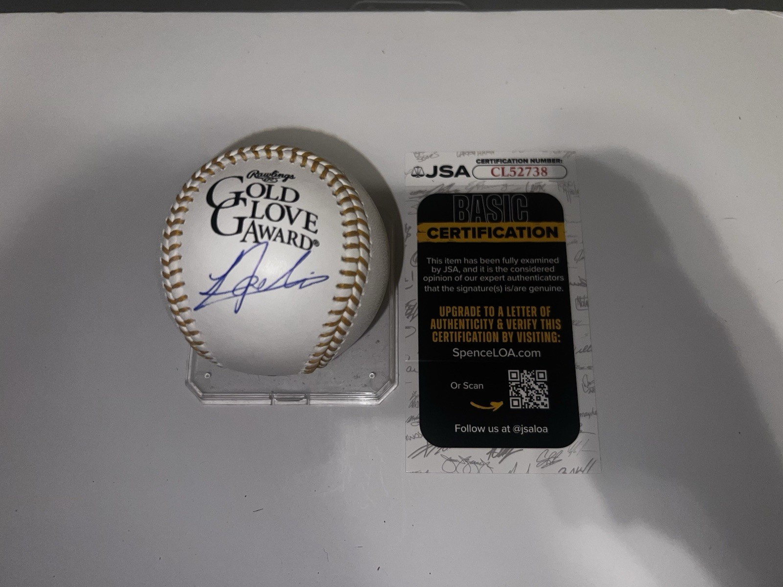 Lazaro Montes Signed Official Gold Glove Baseball Seattle Mariners JSA Auth