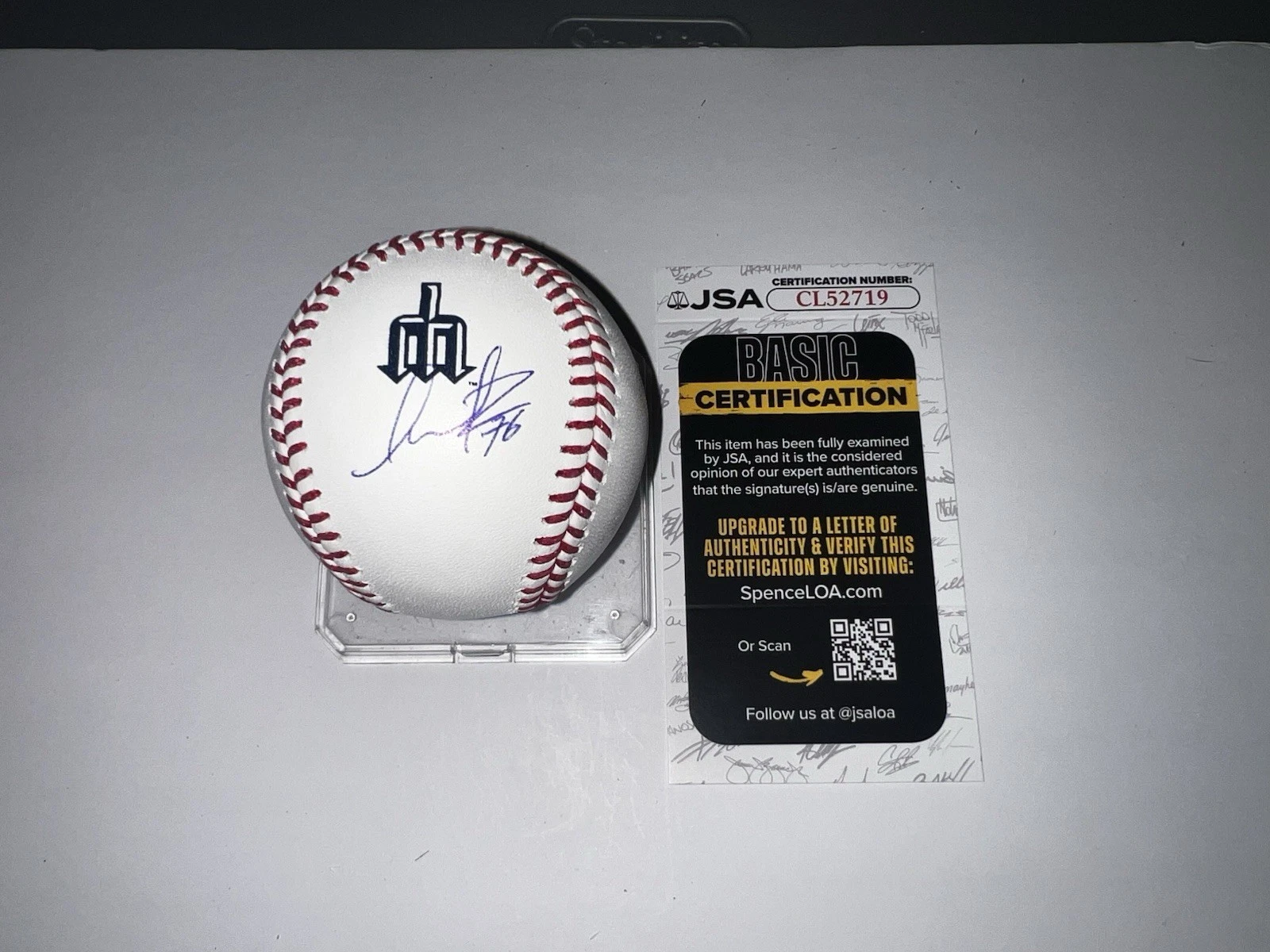 Leo Rivas Signed Official Seattle Mariners City Connect Baseball JSA Auth