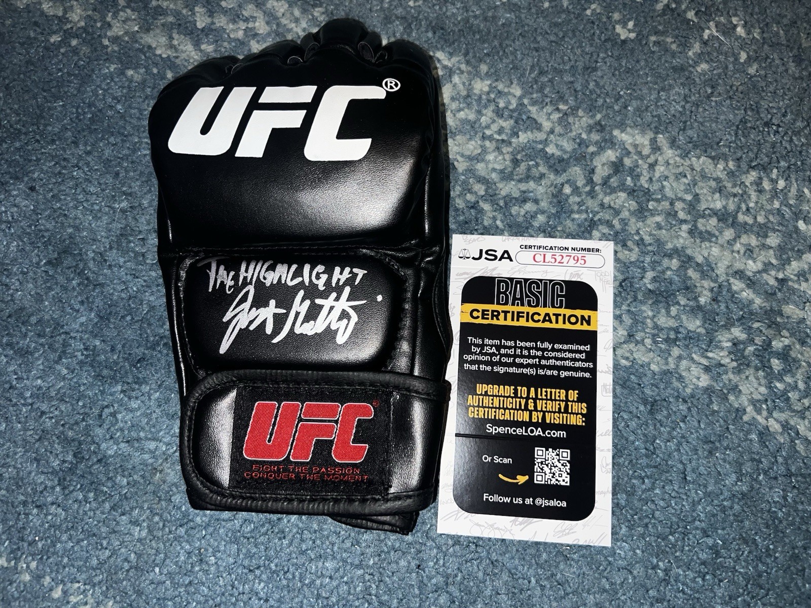 Justin Gaethje Signed UFC Boxing Glove UFC Champ The Highlight JSA Auth #4