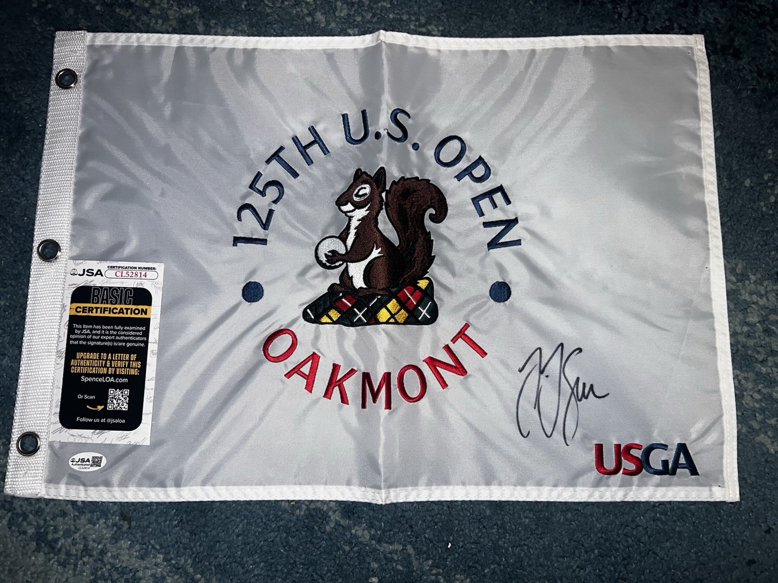 JJ Spaun Signed Official 2025 US Open Flag Oakmont 125th Champ JSA Auth #2