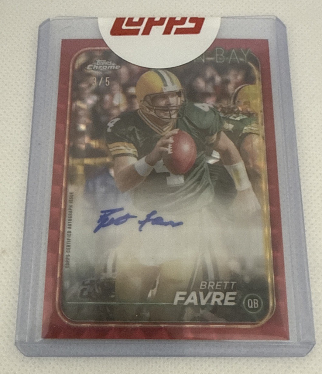 2024 Topps Chrome Football Brett Favre RED Geometric Refractor 3/5 Auto SEALED