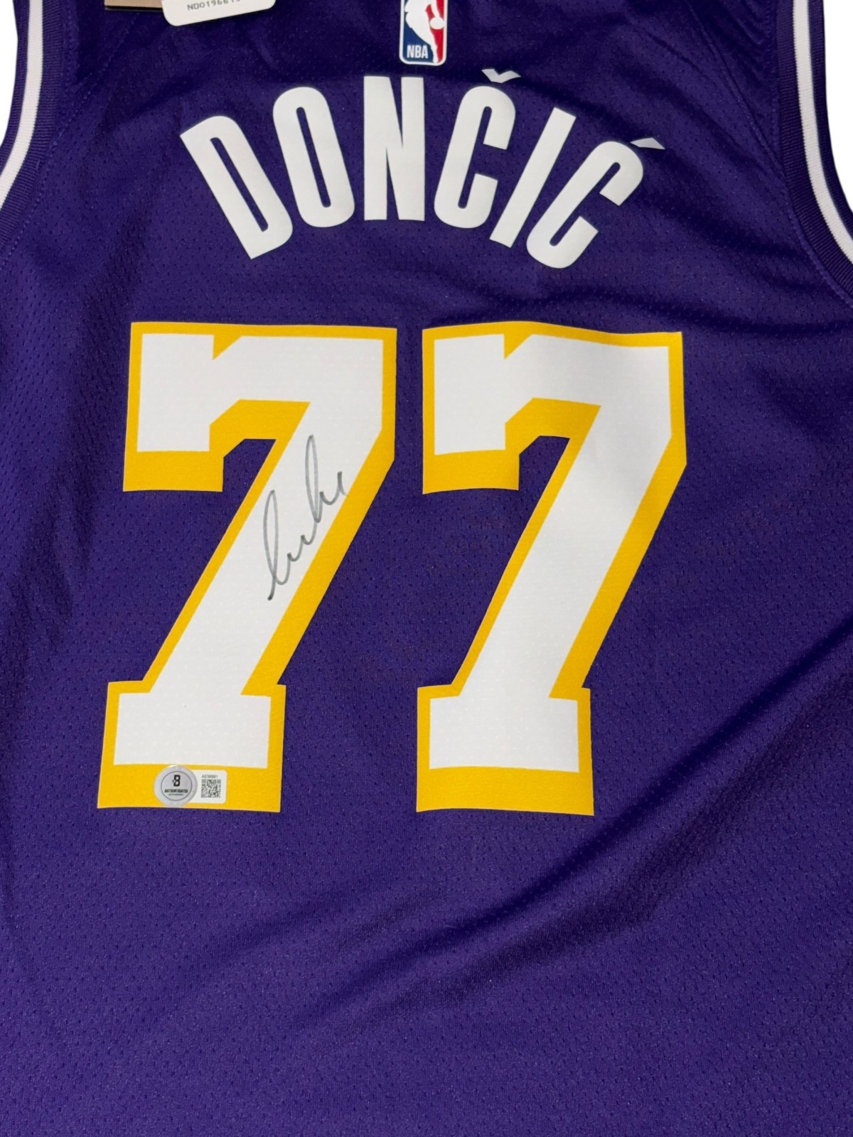 Luka Doncic Signed Autograph Los Angeles Lakers Jersey  Statement 48 NWT Beckett