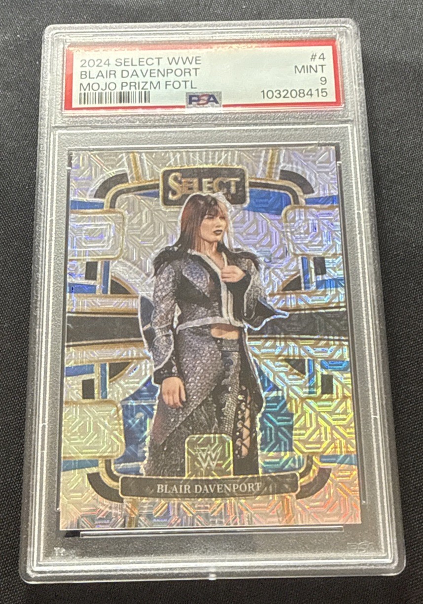 2024 Panini Select WWE Concourse FOTL MOJO Prizm 1/8 Blair Davenport PSA 9