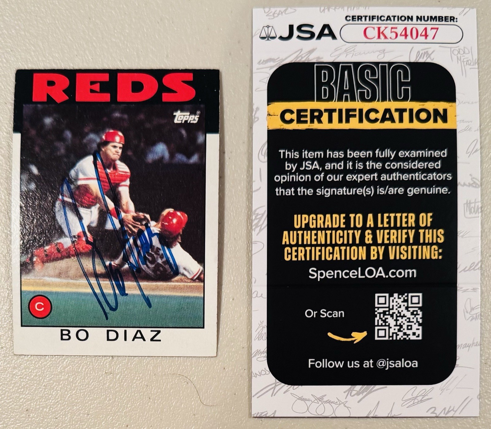 Bo Diaz Signed Autographed 1986 Topps Card #639 JSA Cert