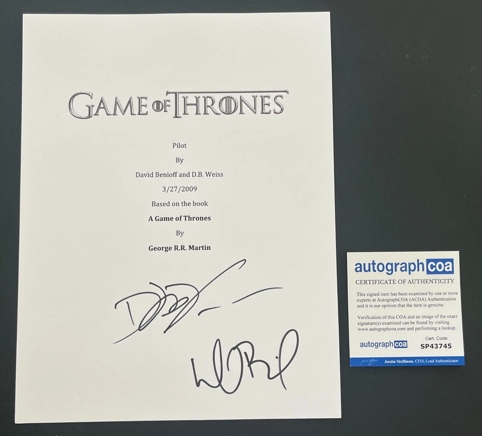 DAVID BENIOFF & D.B. WEISS SIGNED GAME OF THRONES SCRIPT w/PROOF & AUTOGRAPH COA