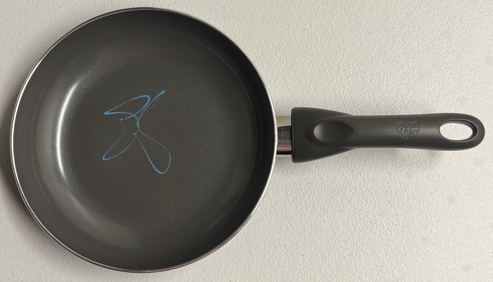 Gordon Ramsay Signed Autographed 8 Inch Egg Pan Chef JSA COA