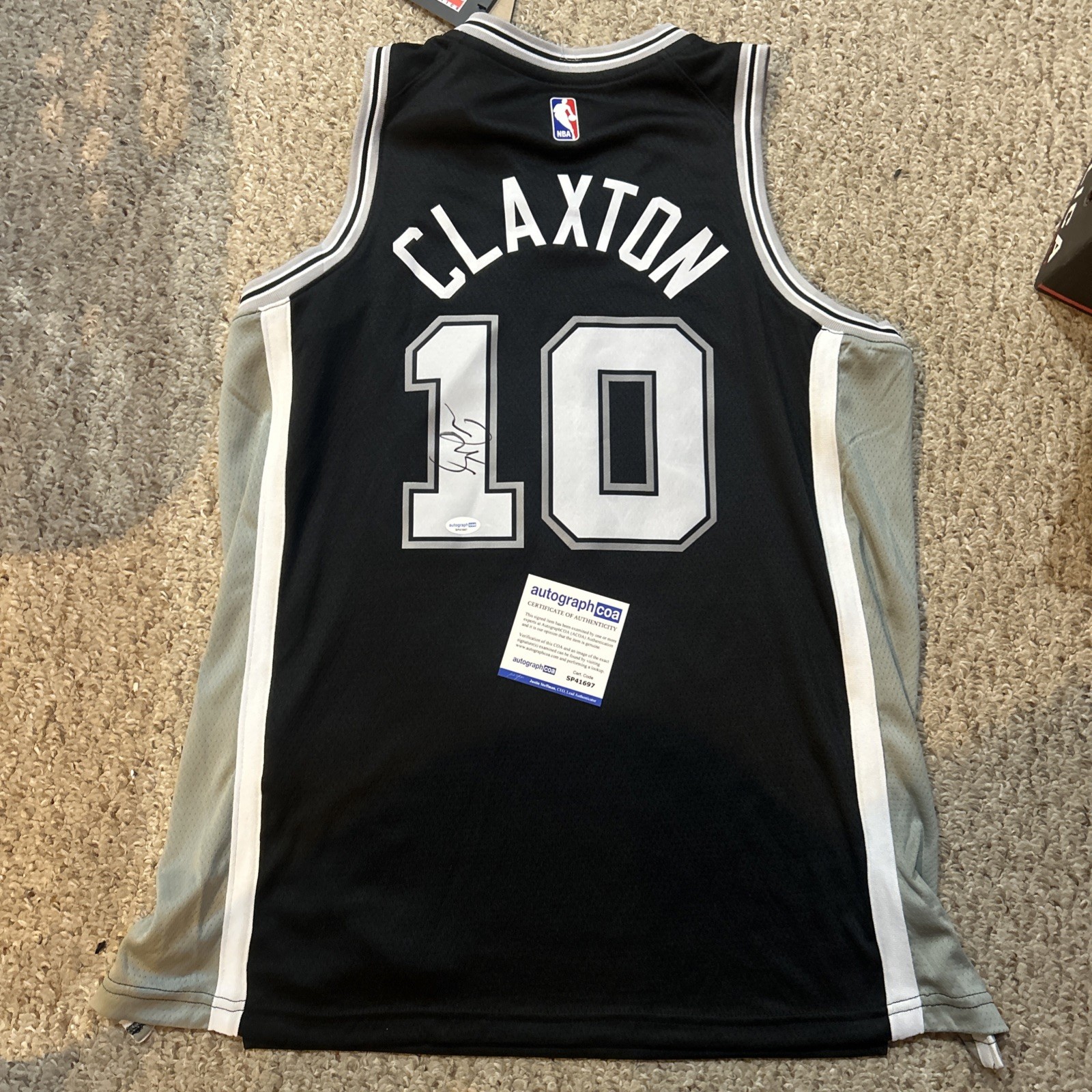 SAN ANTONIO SPURS- SPEEDY CLAXTON SIGNED AUTOGRAPH JERSEY ACOA NBA
