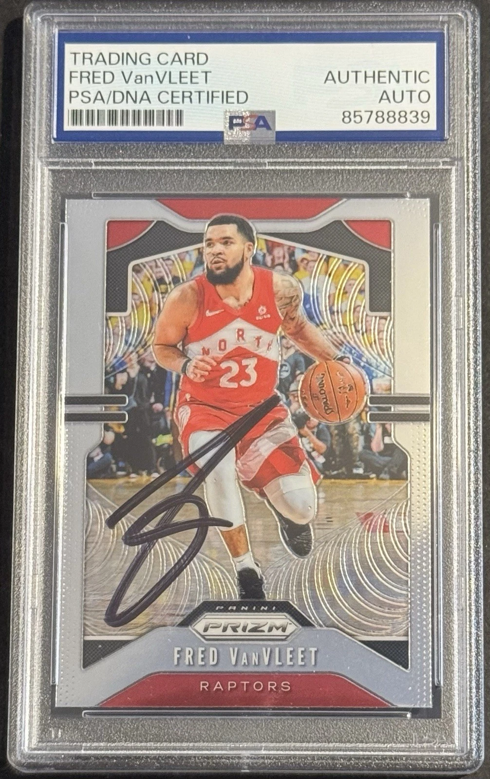 Fred Vanvleet Signed 2019-20 Panini Prizm Base Card PSA/DNA Slabbed