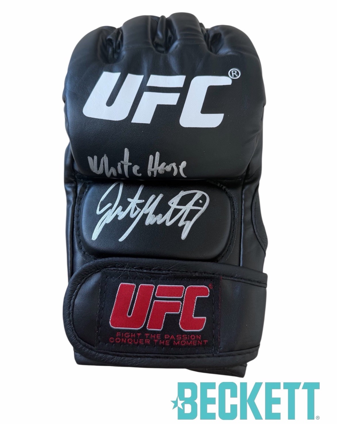 Justin Gaethje Signed UFC Fight Glove Inscribed “White House” BECKETT BAS AUTO