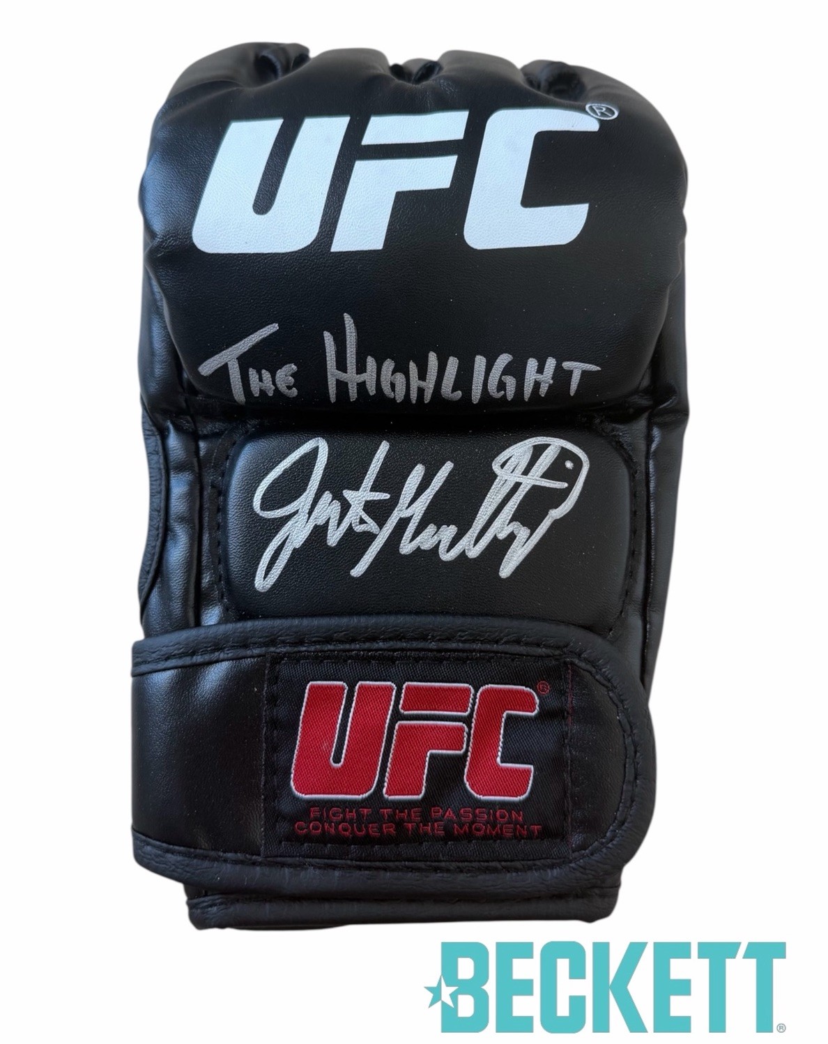 Justin Gaethje Signed UFC Fight Glove Inscribed “THE HIGHLIGHT” BECKETT AUTO