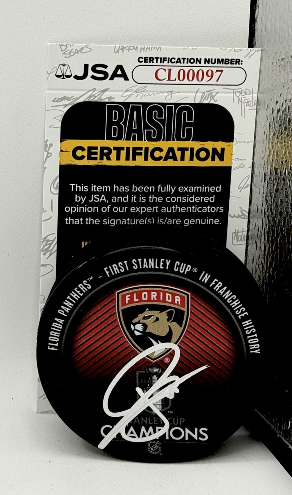Tuomo Ruutu signed Florida Panthers 2024 Stanley Cup Champs Puck JSA