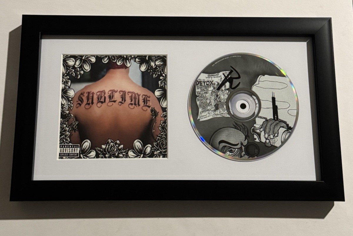 ERIC WILSON SIGNED CD FRAMED SUBLIME BAND ORIGINAL BASSIST LEGEND VERY RARE COA