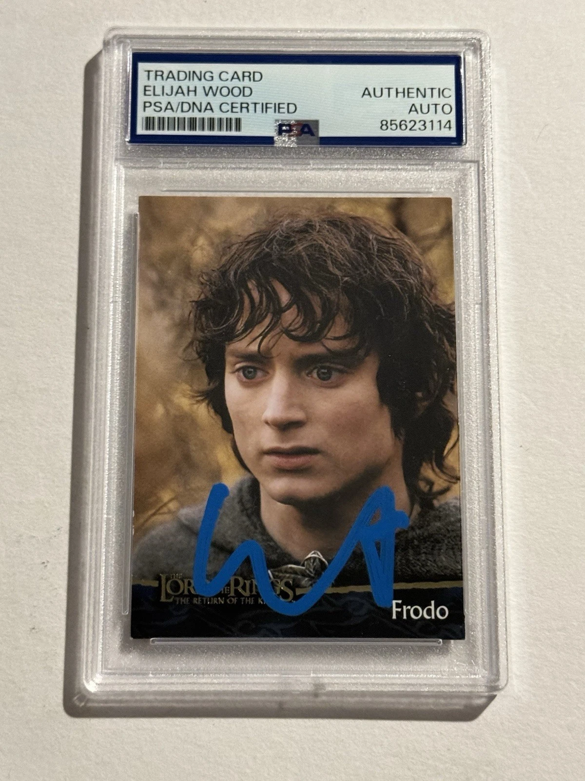 ELIJAH WOOD SIGNED AUTO 2003 Topps Lord Of The Rings #2 Frodo PSA
