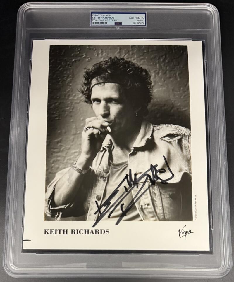 Keith Richards Rolling Stones Signed Autograph PSA/DNA Encapsulated 8x10 Photo