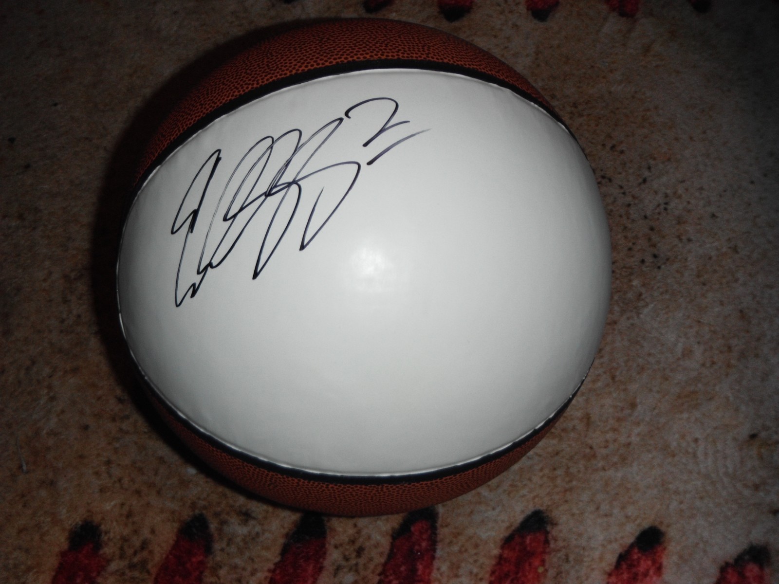 CHICAGO BULLS EDDY CURRY SIGNED WHITE PANEL BASKETBALL