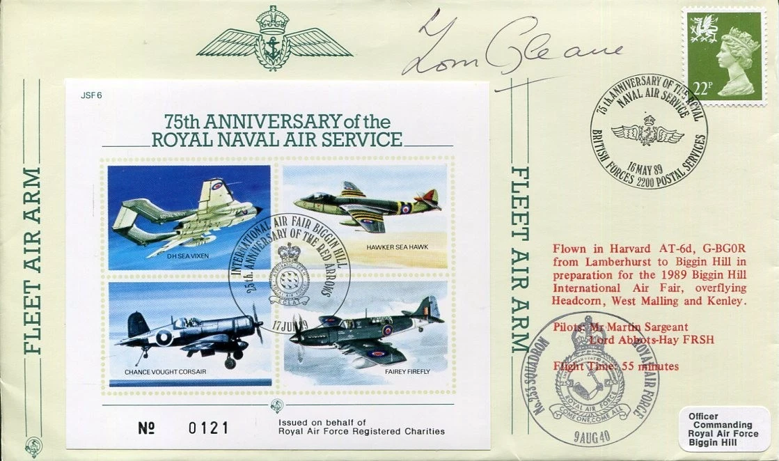 Tom Gleave RAF WWII War Fighter Pilot Battle Of Britain Signed Autograph