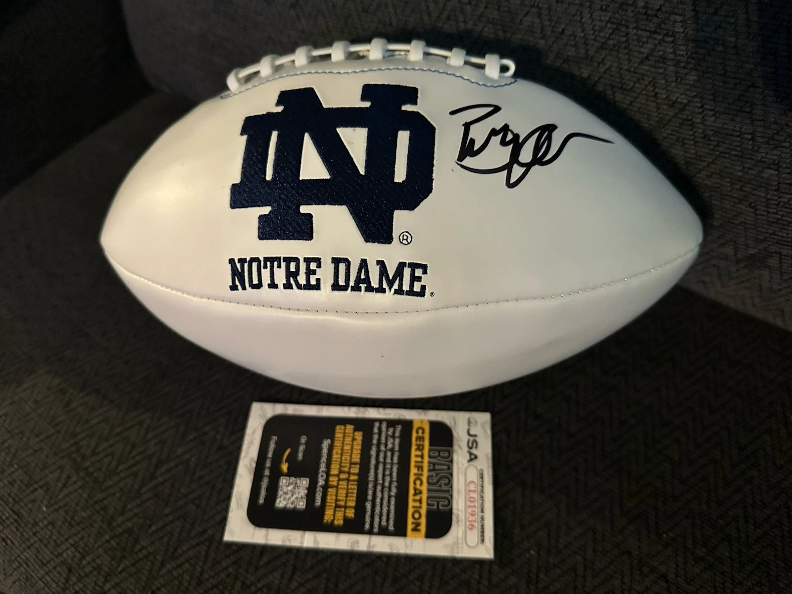 Brady Quinn Signed Notre Dame Irish Football JSA Authentication COA