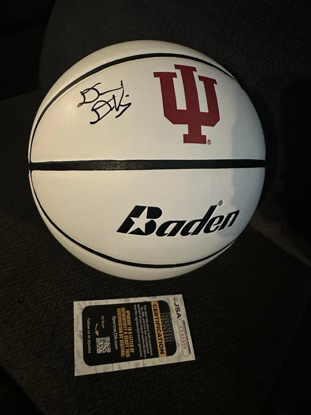 Coach Darian DeVries Signed Basketball 29.5 IU Hoosiers JSA Authentication COA