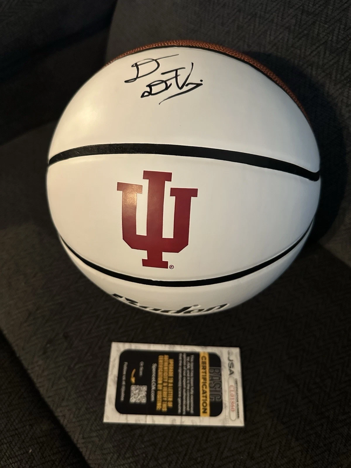 Coach Darian DeVries Signed Basketball 29.5 IU Hoosiers JSA Authentication COA