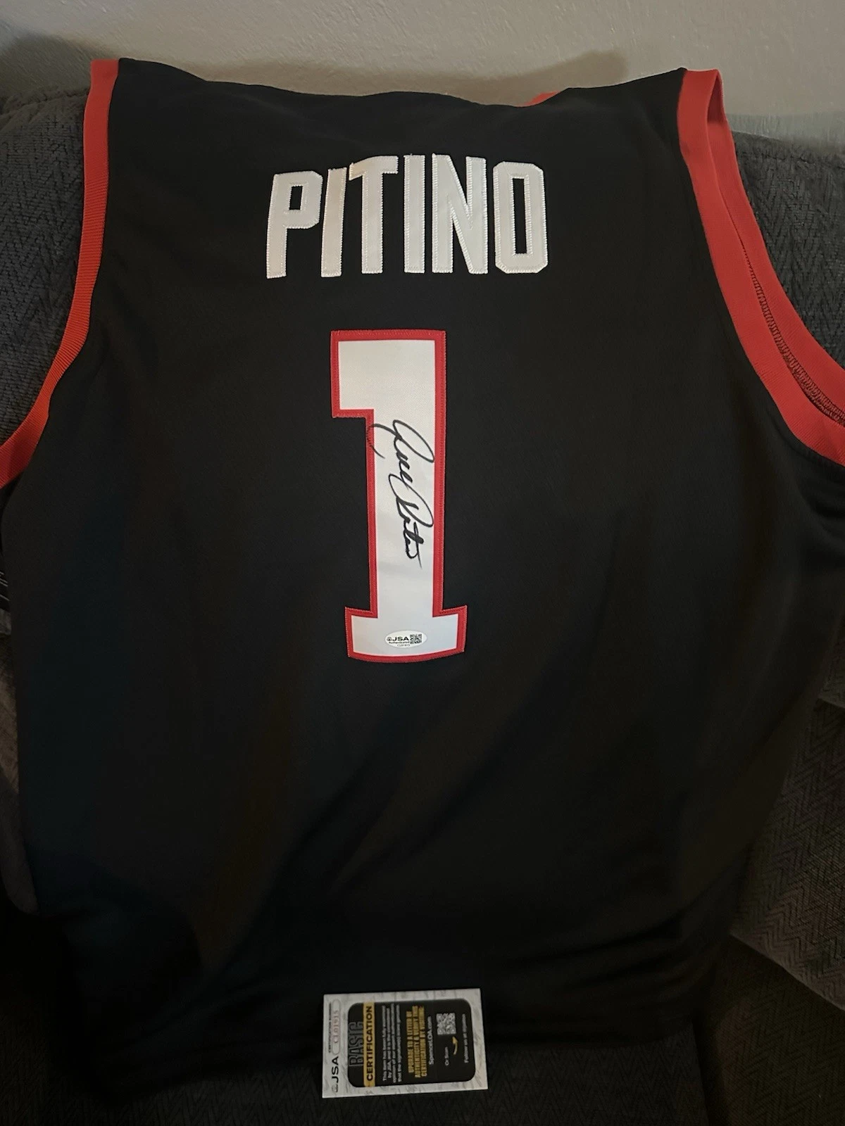 Rick Pitino SIGNED St John's Jersey Stitched XL JSA Authentication COA Red Storm
