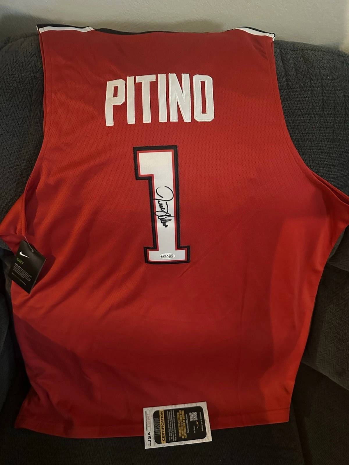 Rick Pitino SIGNED St John's Jersey Stitched XL JSA Authentication COA Red Storm