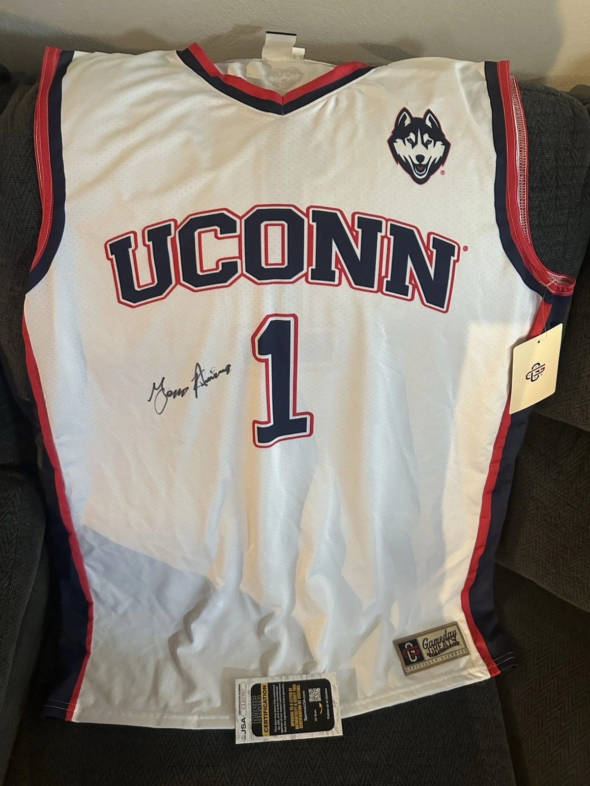 Geno Auriemma SIGNED UCONN Jersey Stitched XL JSA Authentication COA