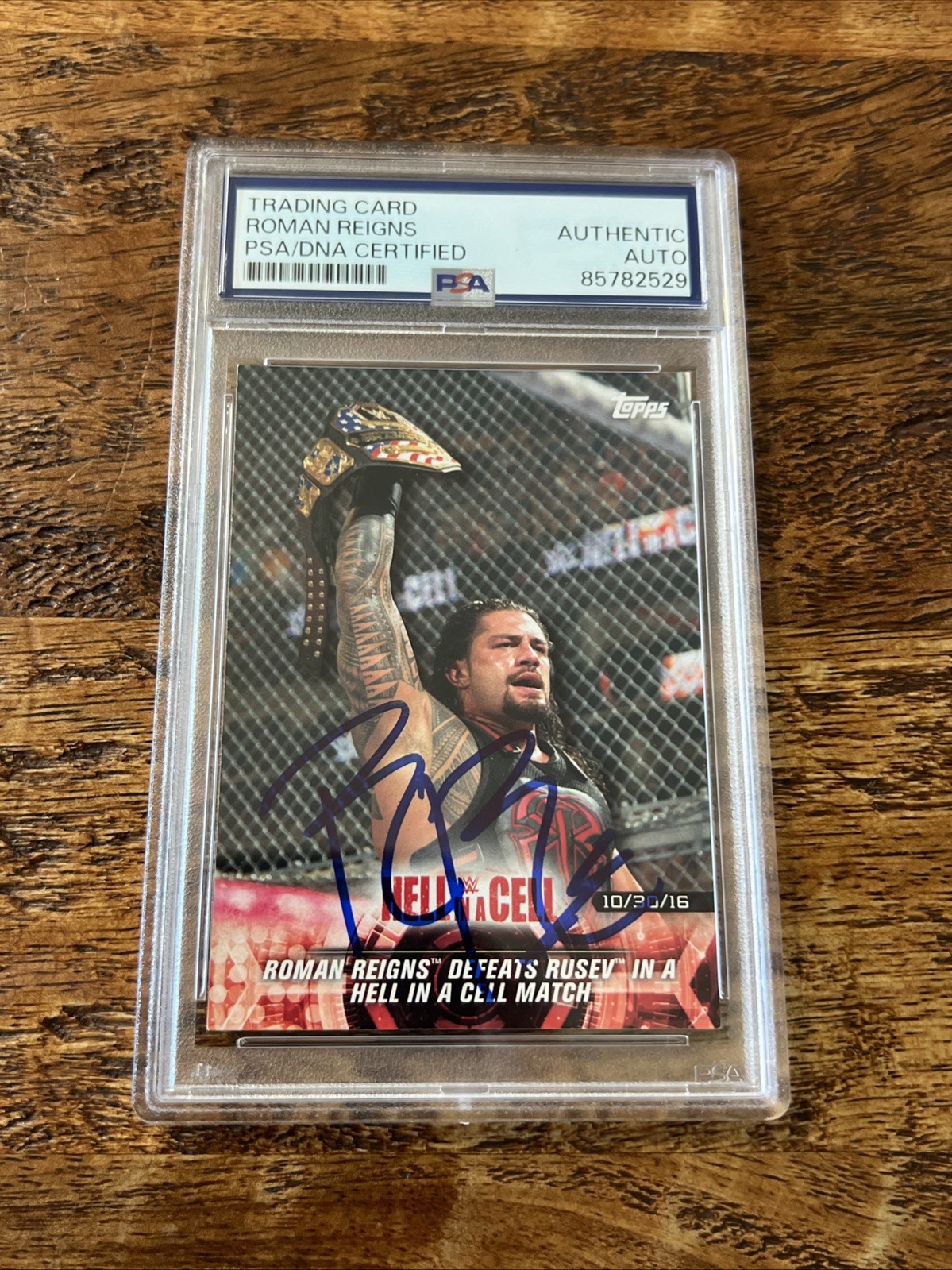 Roman Reigns IP Signed Topps Card Psa Dna Coa Slab Autographed WWE