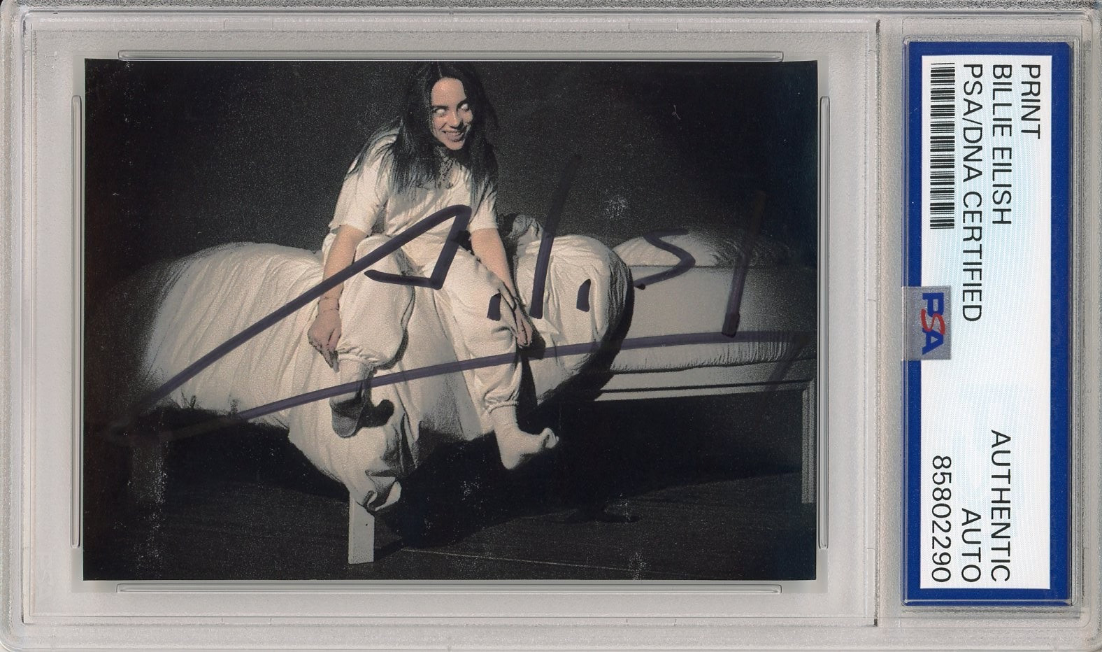 BILLIE EILISH SIGNED WHEN WE ALL FALL PICTURE OLD STYLE AUTOGRAPH PSA DNA COA