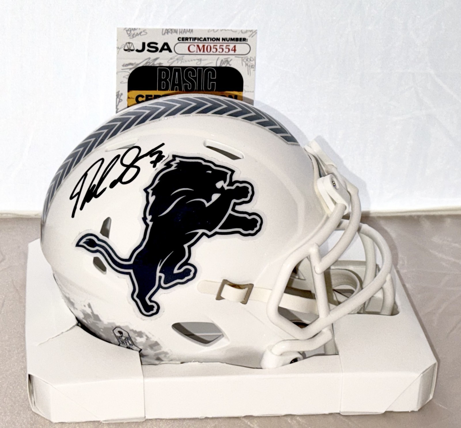 Dan Skipper signed Detroit Lions Salute To Service mini helmet autographed JSA