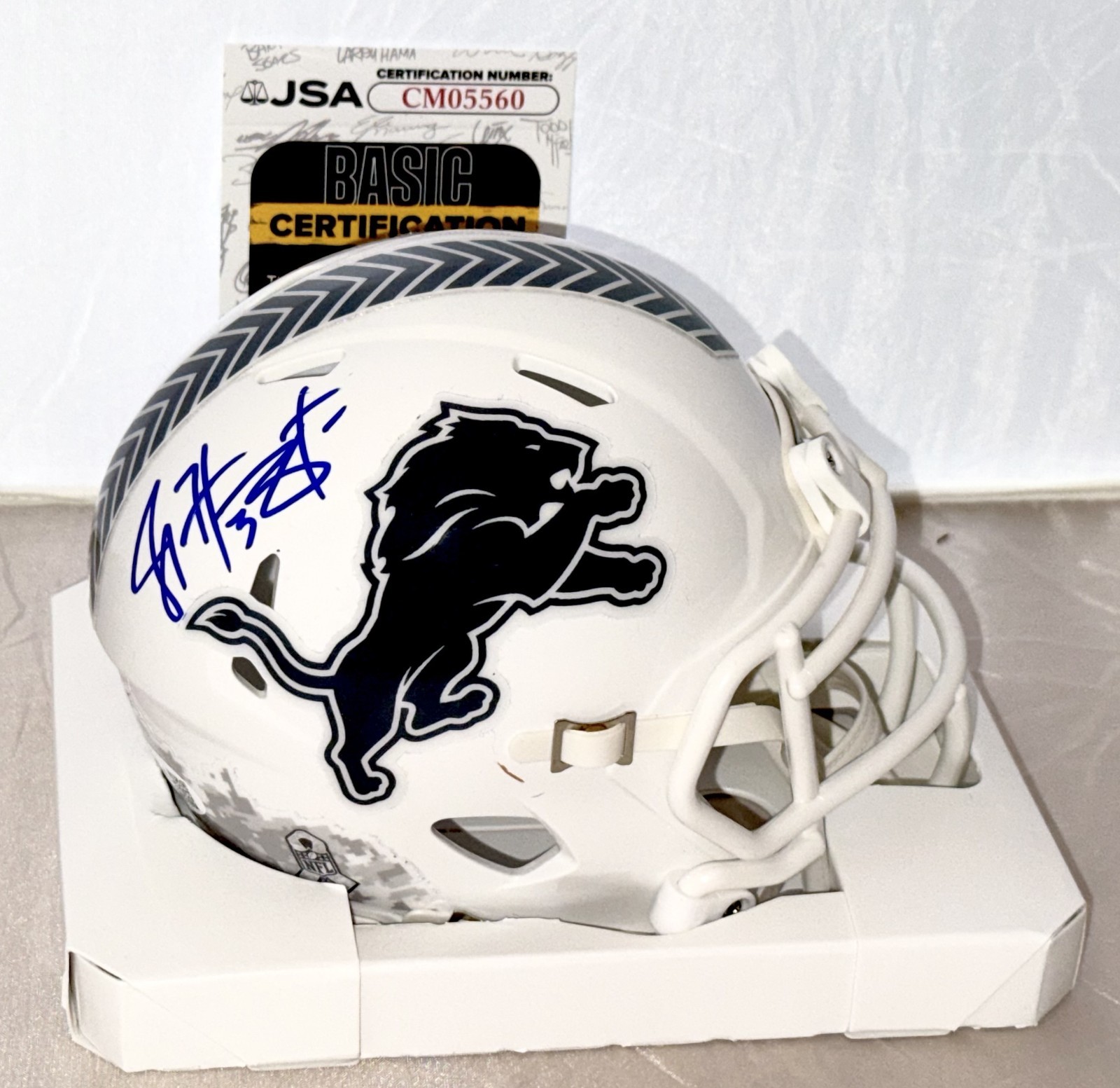 Joey Harrington signed Detroit Lions Salute To Service mini helmet JSA