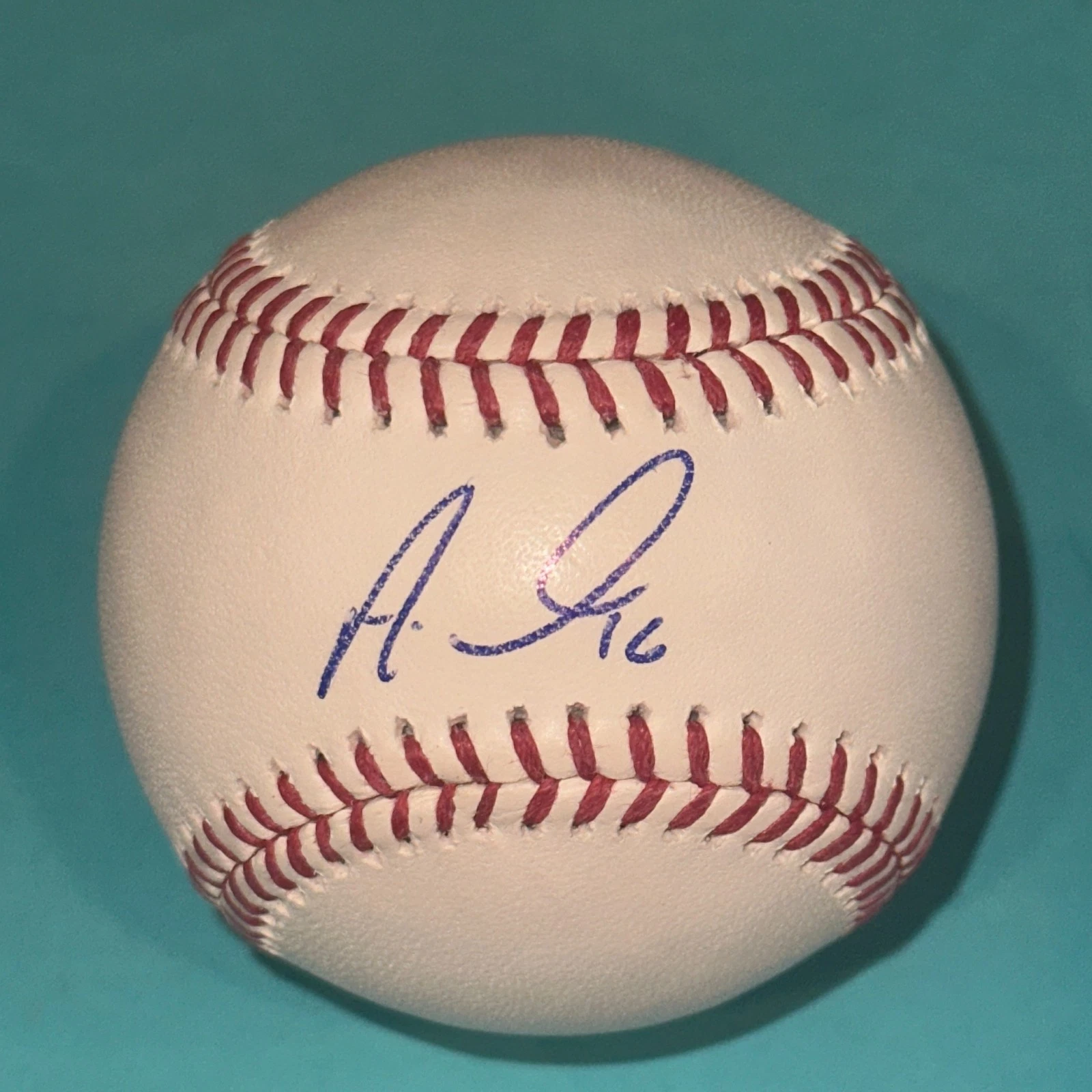 ARAMIS RAMIREZ (Chicago Cubs) Signed Official MLB Baseball Beckett (BAS)