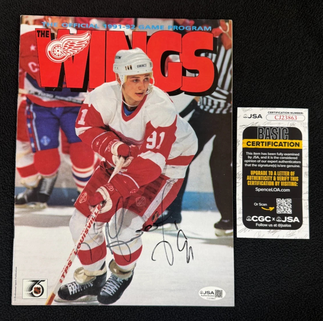 Sergei Fedorov Signed 1991/92 Detroit Red Wings Program Magazine JSA COA