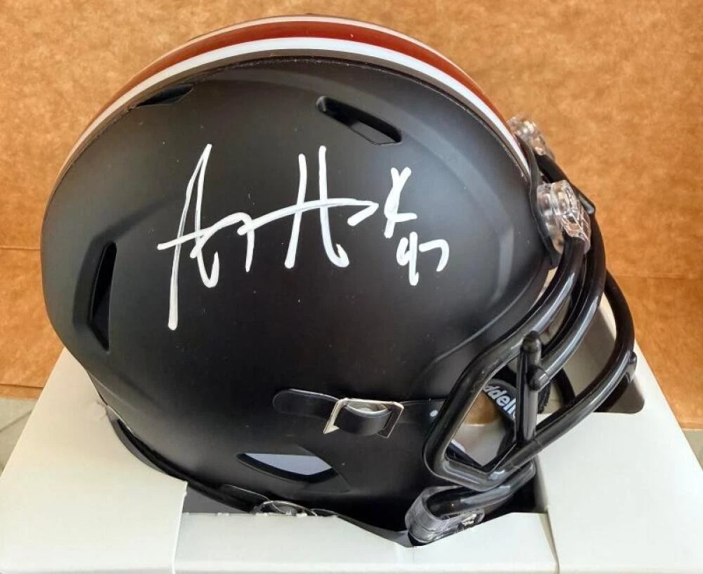 AJ HAWK #47 OHIO STATE BUCKEYES SIGNED BLACK ALT MINI HELMET BECKETT AUTH