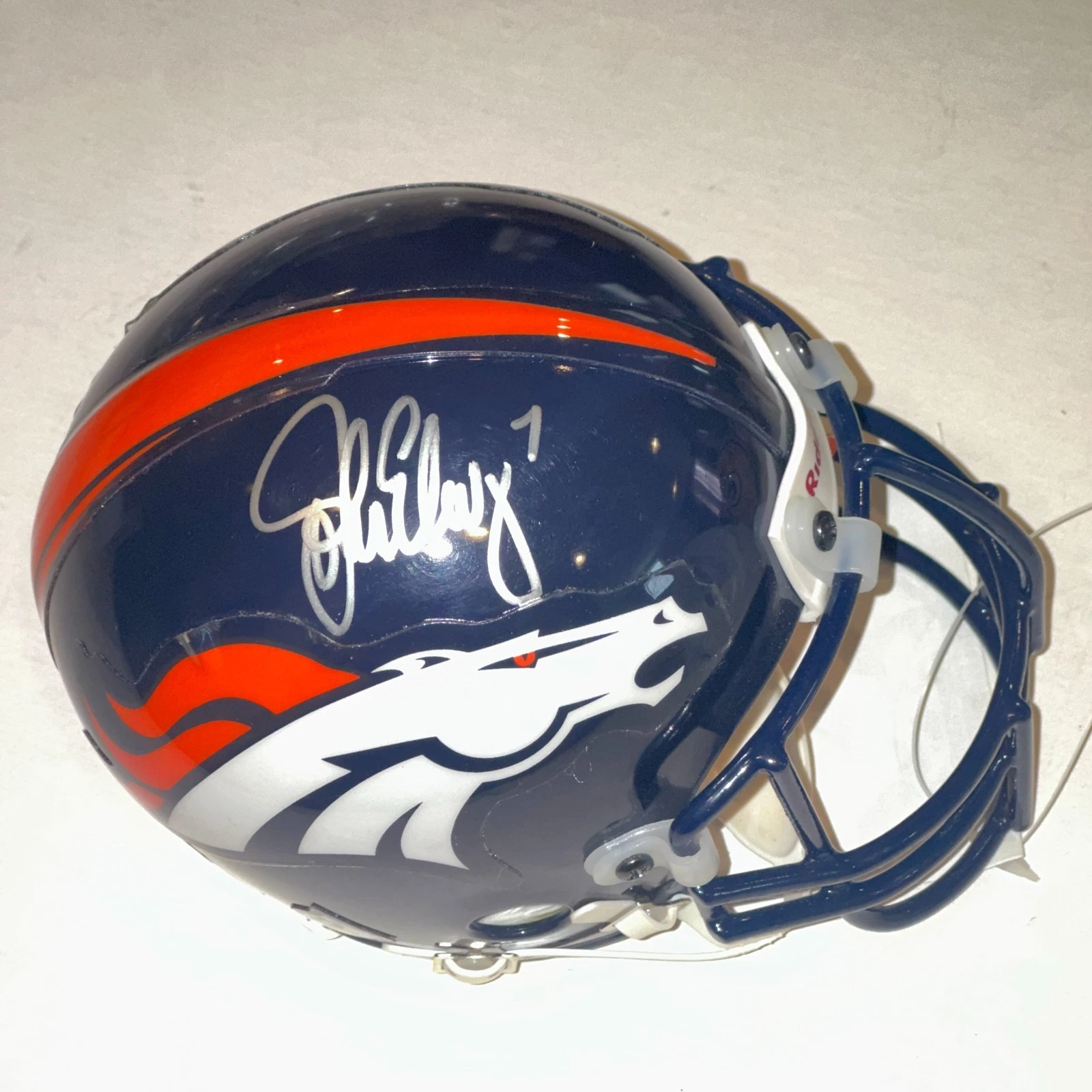 JOHN ELWAY Signed Denver BRONCOS Authentic Mini-helmet Beckett (BAS)