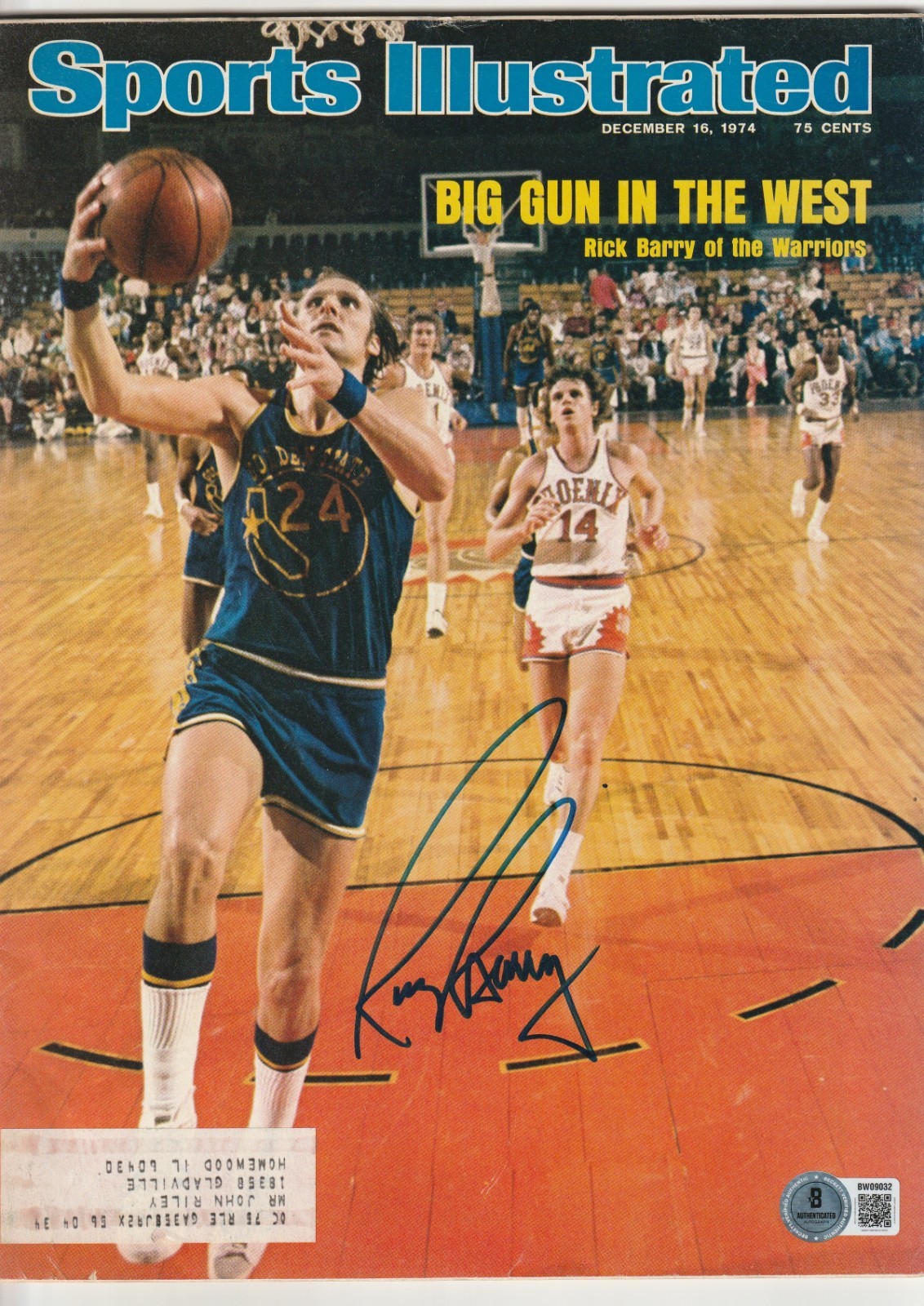 RICK BARRY Signed 12/16/74 SPORTS ILLUSTRATED Magazine Beckett BAS
