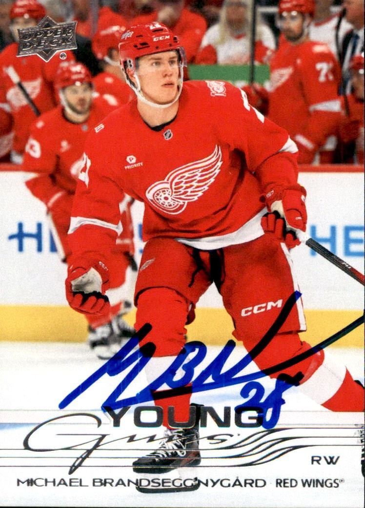 Michael Bransegg-Nygard Signed 2025/26 Upper Deck Young Guns Rookie Card #492
