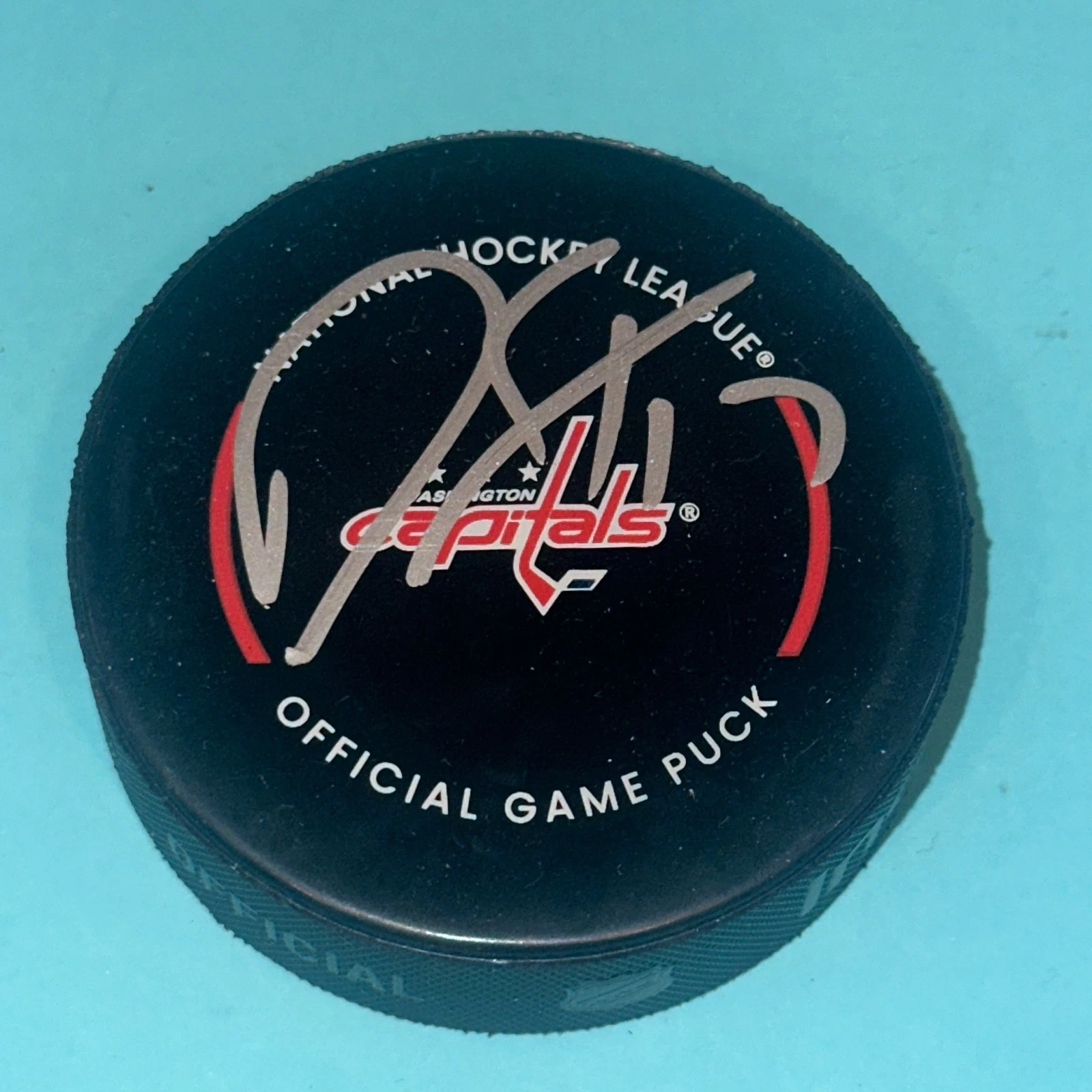 DYLAN STROME Signed Washington CAPITALS Official GAME Puck Beckett (BAS)