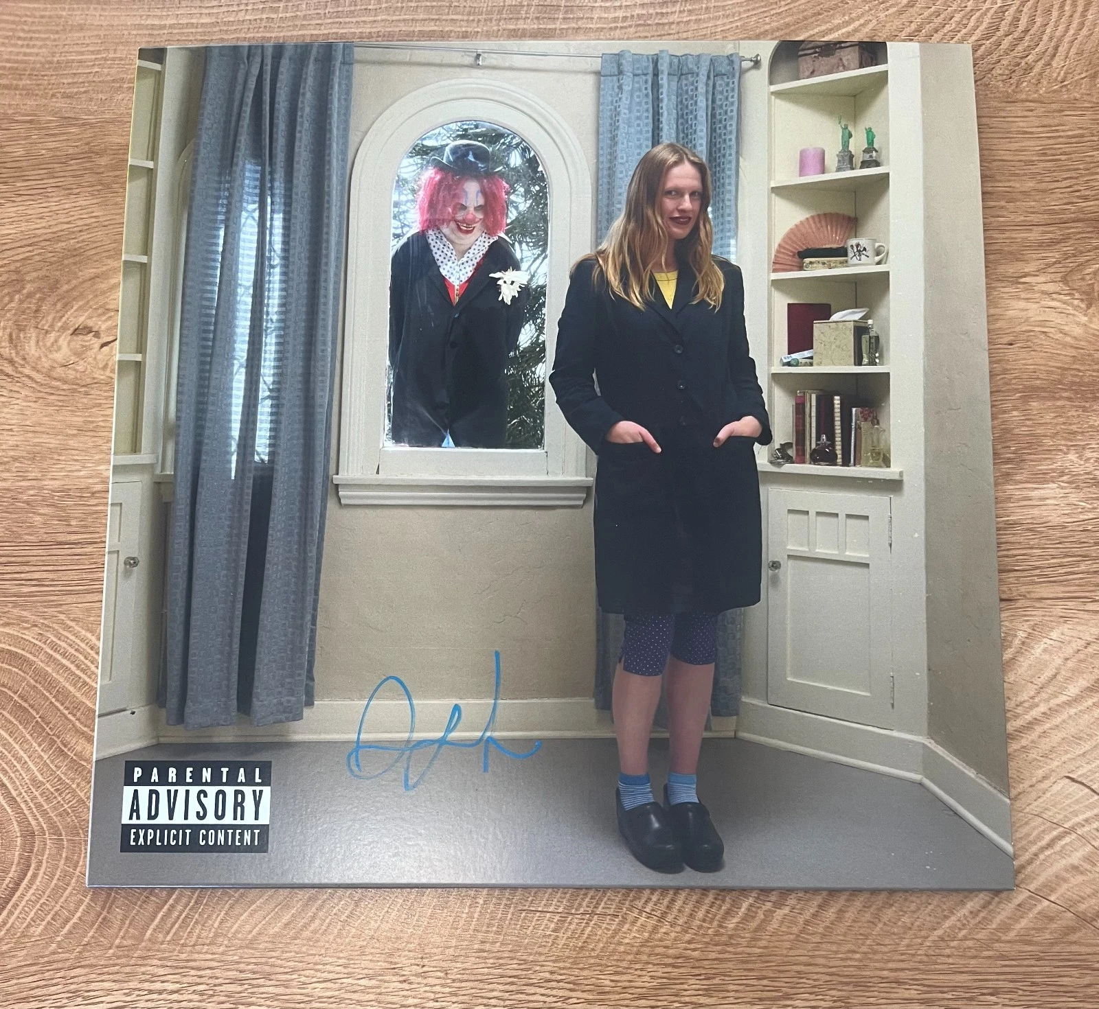 * AUDREY HOBERT * signed vinyl album * WHO'S THE CLOWN * COA *
