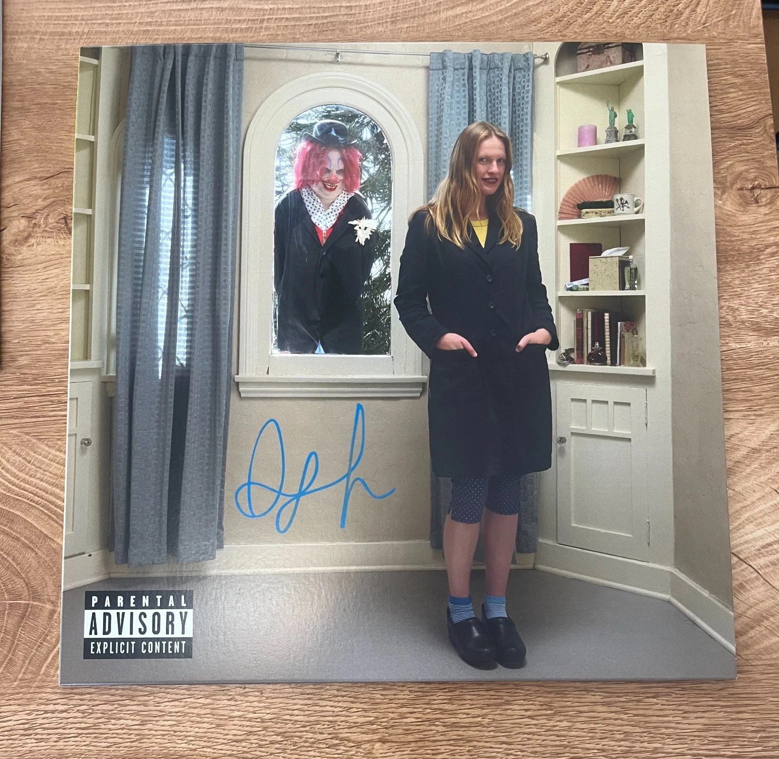 * AUDREY HOBERT * signed vinyl album * WHO'S THE CLOWN * COA *
