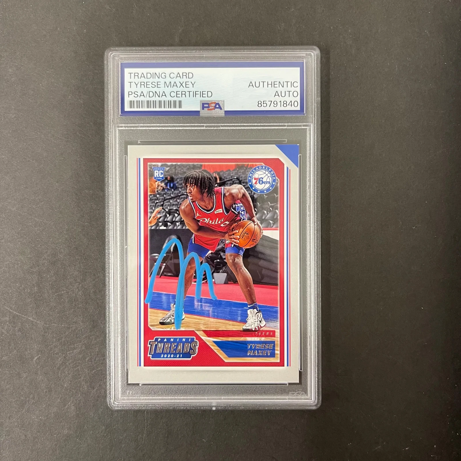 Tyrese Maxey 2020-21 Panini Chronicles Threads#76 Signed Card PSA Autographed