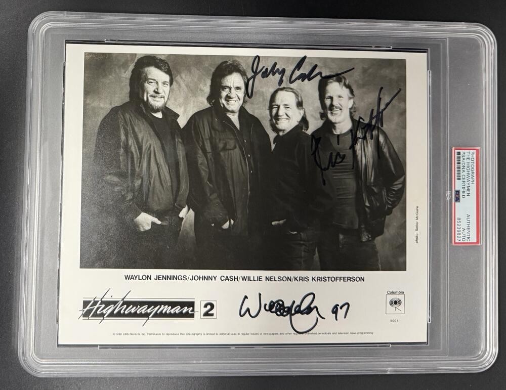 Johnny Cash Willie Nelson Kristofferson Signed Autograph PSA/DNA COA 8x10 Photo