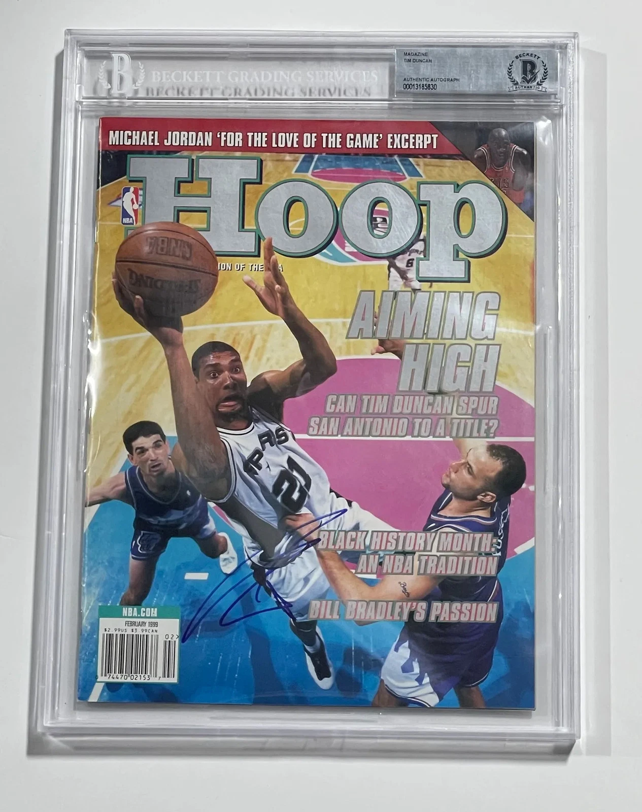 Tim Duncan Signed 1999  Hoop Magazine BAS Autographed Encapsulated