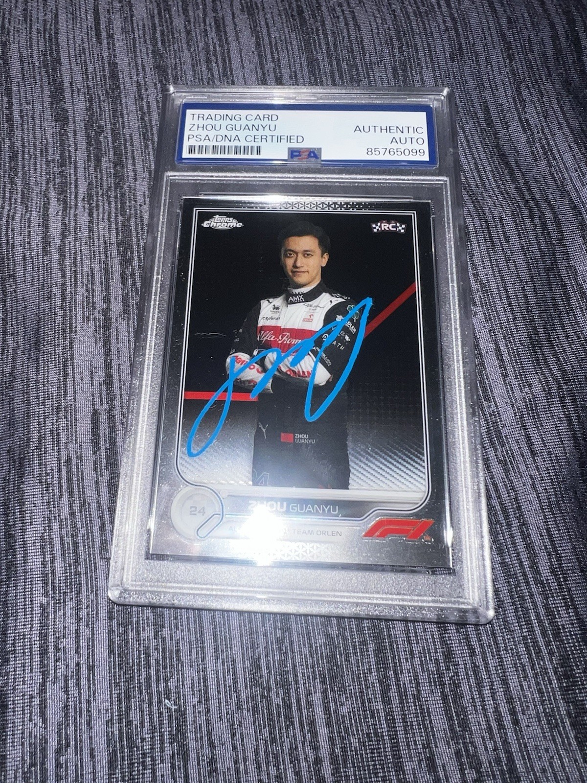Zhou Guanyu Signed 2022 Topps Chrome F1 Card #65 Rookie Card PSA/DNA